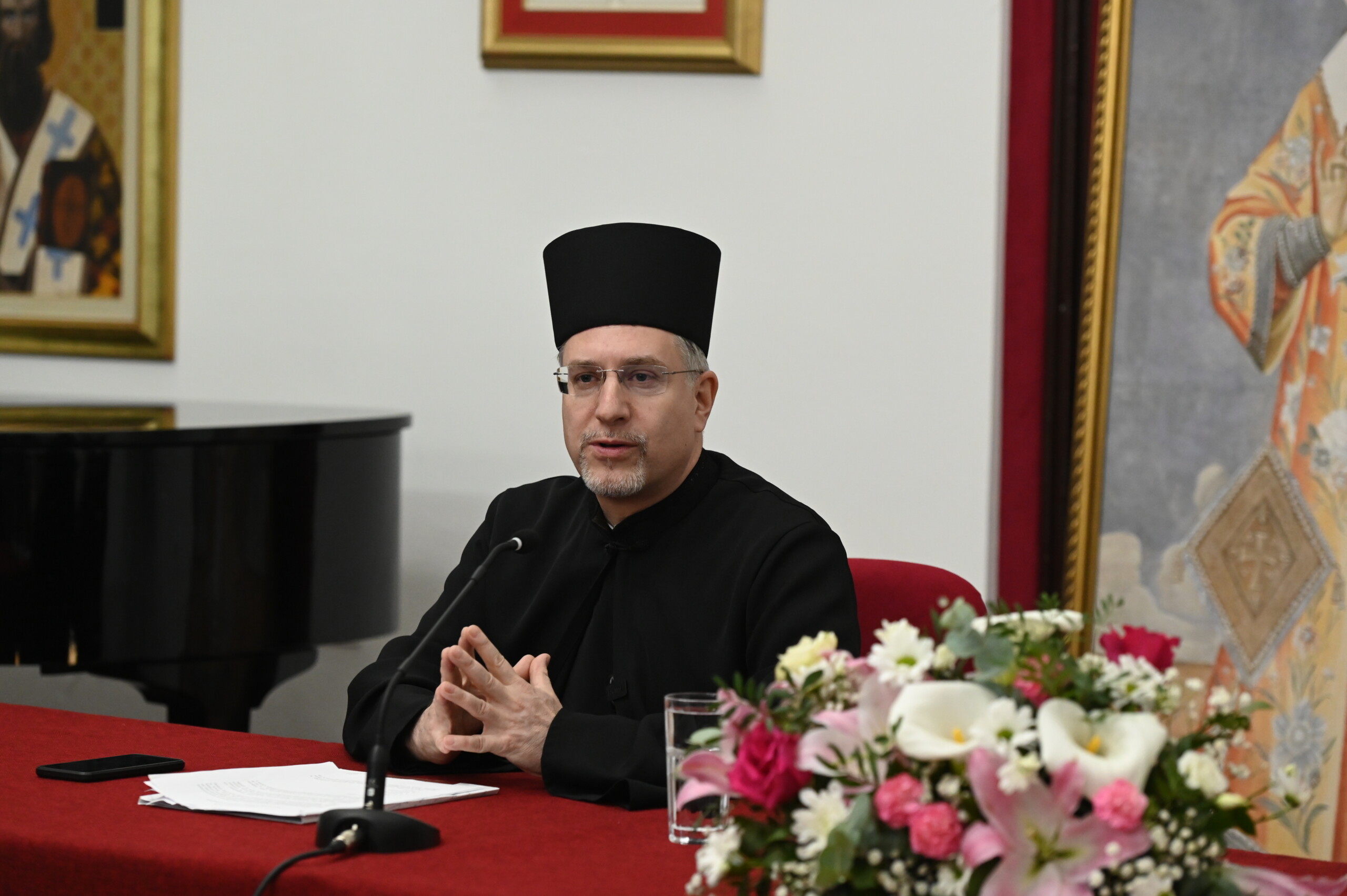 Слово о гордости јереја др Саве Милина у великопосном циклусу трибина „Православље и млади“