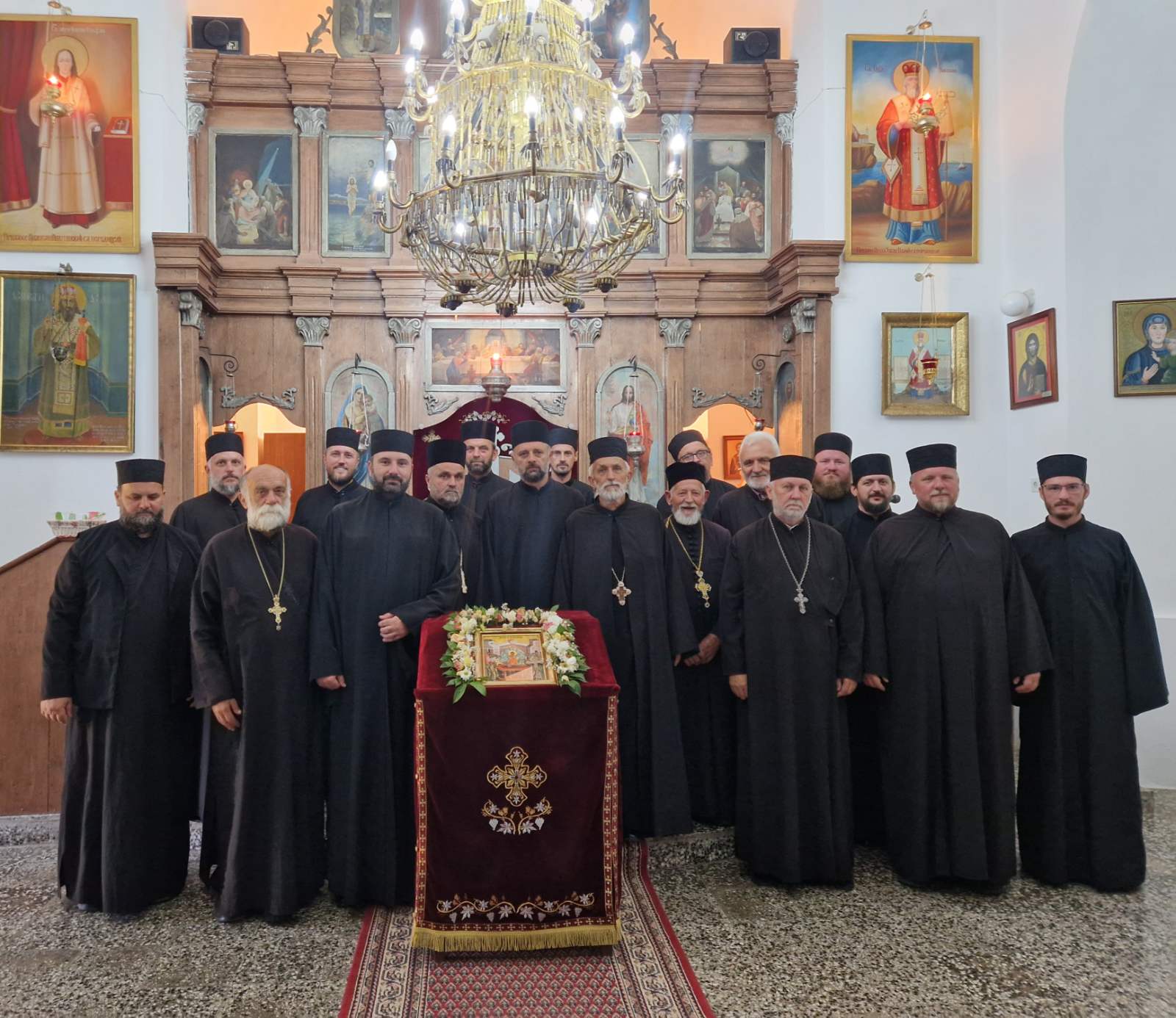 Молитвени испраћај у пензију оца Будимира Стевановића 